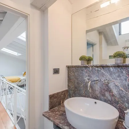 Miranda Luxury Penthouse In The Heart Of *