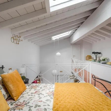 Miranda Luxury Penthouse In The Heart Of Lucca